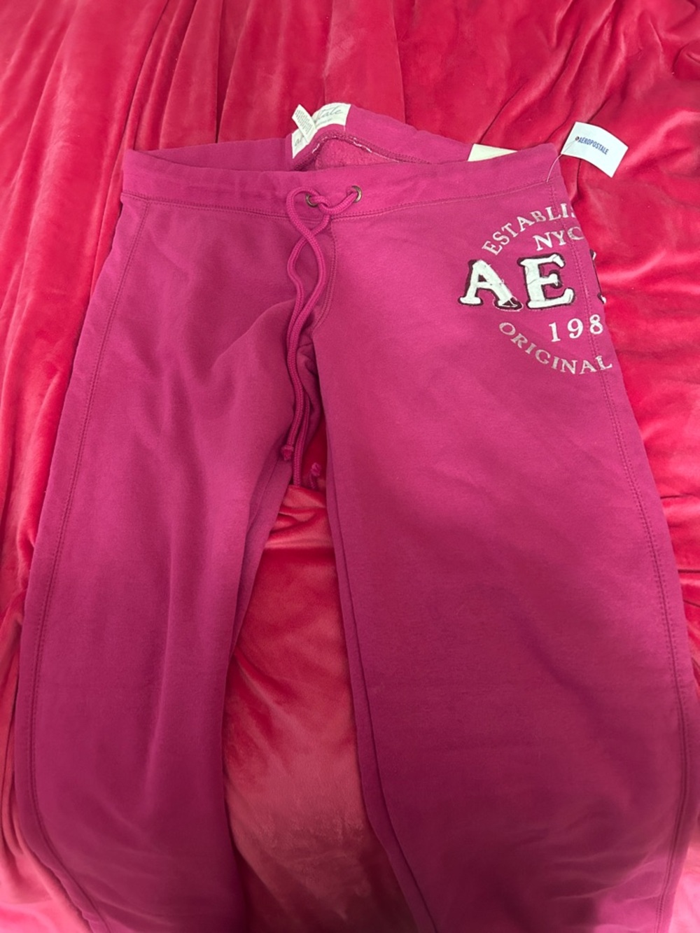 Aeropostale Women's Fuchsia  Joggers